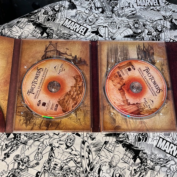 Fellowship of the Ring + Two Towers - Picture 8 of 10